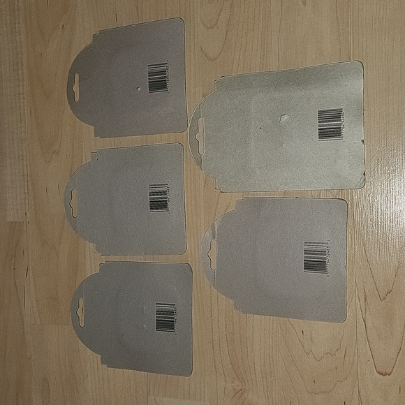 Lot of 5 VINTAGE Disney Pins - Mickey and Friends UNOPENED - Picture 13 of 13